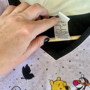 DISNEY WINNIE THE POOH SCRUB TOP